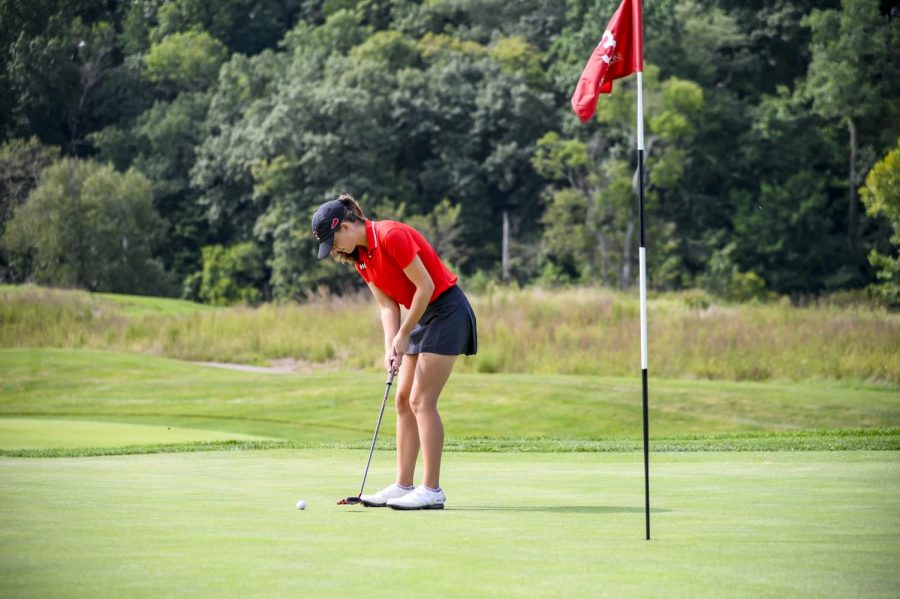 Western Kentucky Hilltoppers women’s golfer Sarah Arnold plays a practice round at Olde Stone Country Club. 