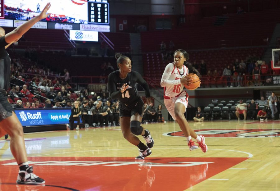 WKU freshman guard Acacia Hayes (10) drives against Vanderbilt in E.A. Diddle Arena on Monday, Nov. 7 2022. WKU lost 82-71.  