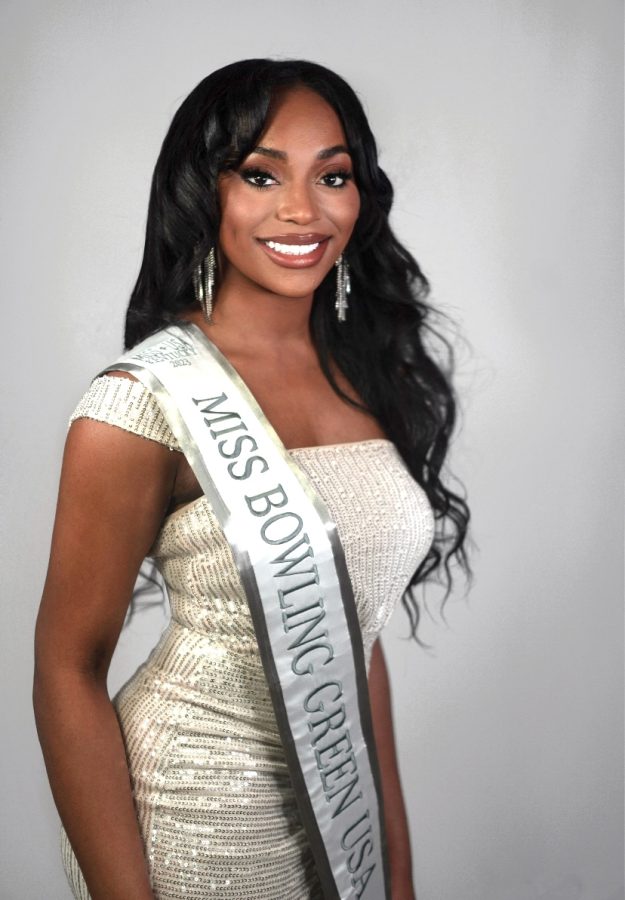 'Like a sisterhood': WKU student competes in Miss Kentucky pageant