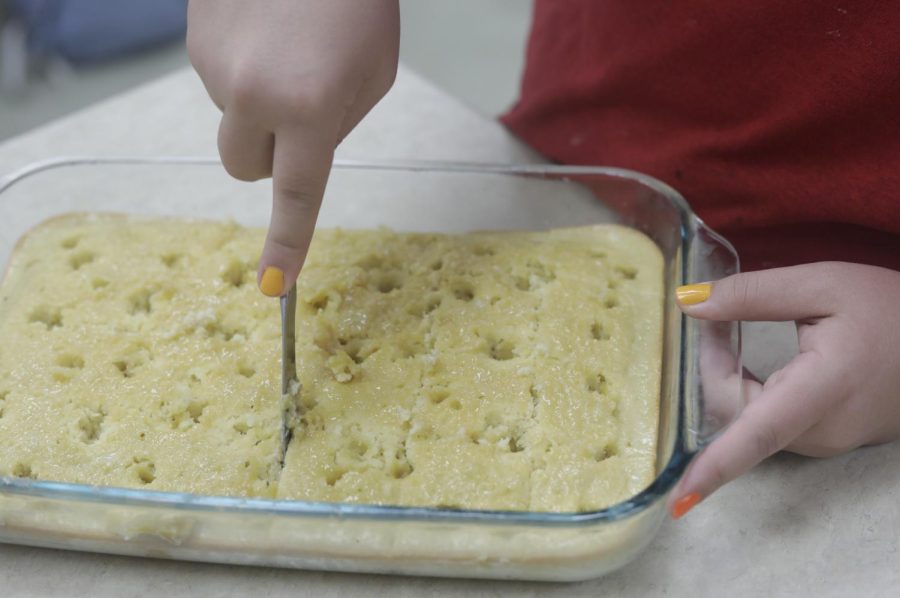 Western Kentucky University 102 students make Tres Leches Cake during a recipe showcase for Hispanic Heritage Month at WKU in Bowling Green, Ky. on Sept. 26, 2022. 
